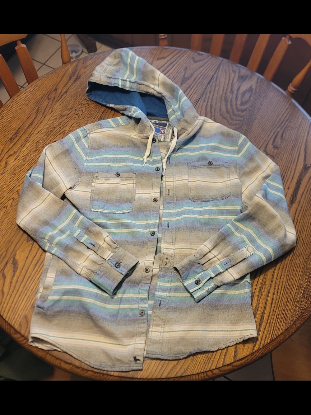 Modern Amusement Men's Medium Shacket Hooded Long Sleeve Button Up Stripe Shirt